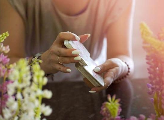 4-Consulta-Tarot-Consulta-Online-com-Tarologos-para-Desenvolvimento-e-Evolucao 4-Consulta-Tarot-Consulta-Online-com-Tarologos-para-Desenvolvimento-e-Evolucao